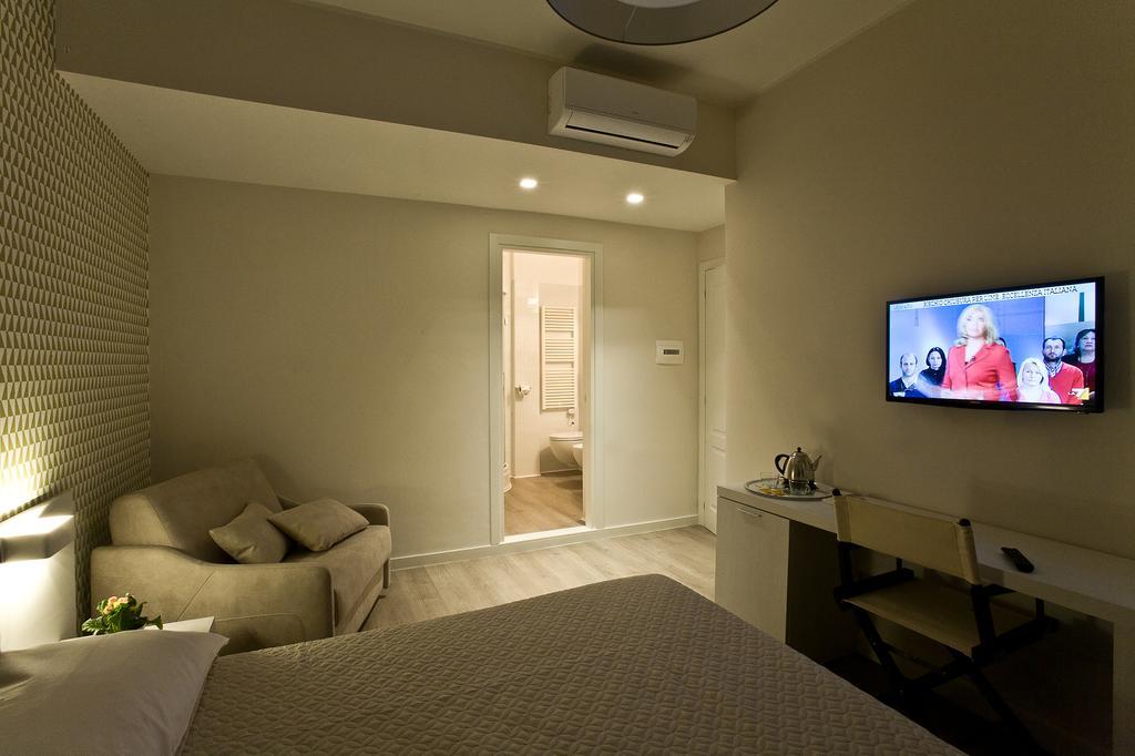 Domus Roma Hotel Matera Bagian luar foto