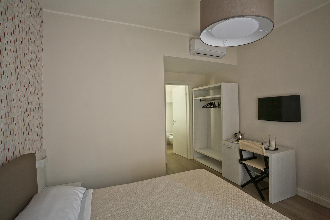 Domus Roma Hotel Matera Bagian luar foto