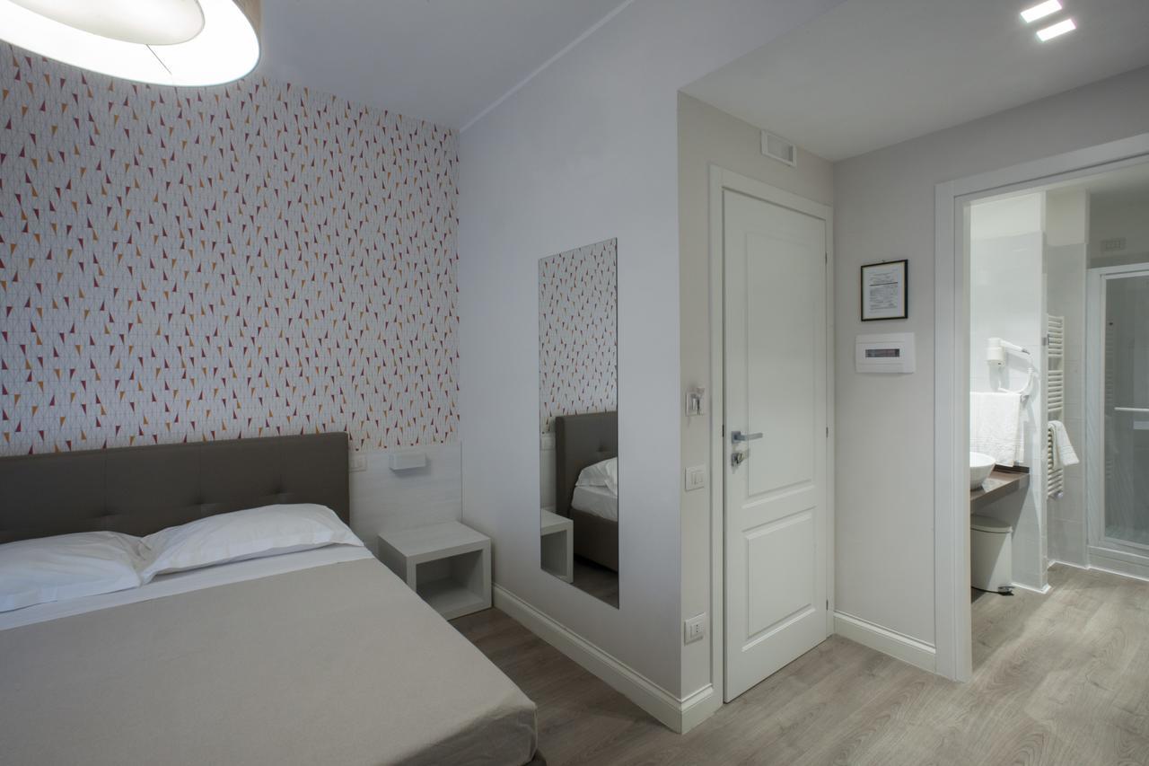 Domus Roma Hotel Matera Bagian luar foto